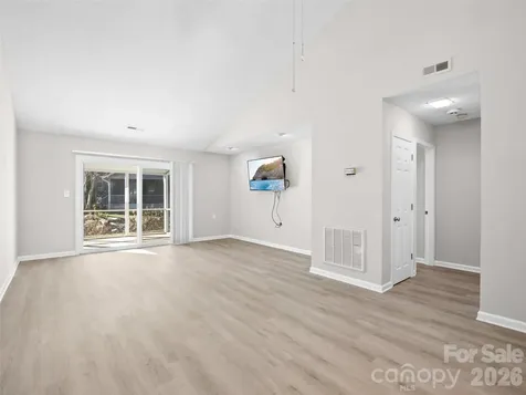 102 Llama Way Black Mountain NC 28711