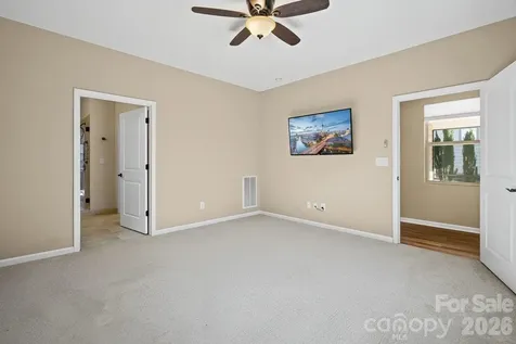 4843 Looking Glass Trail Denver NC 28037