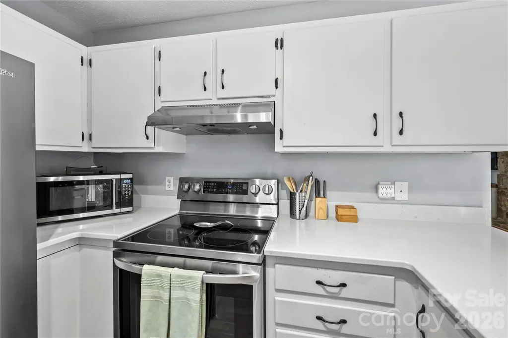 52 Treanors Place Maggie Valley NC 28751