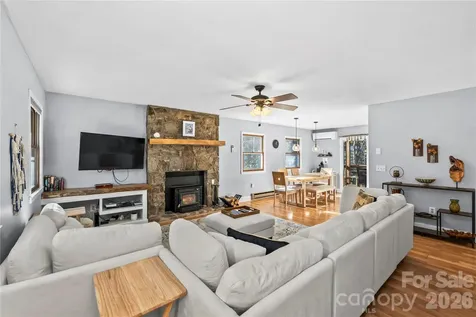 52 Treanors Place Maggie Valley NC 28751