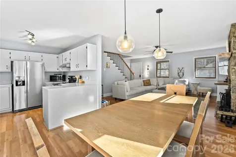 52 Treanors Place Maggie Valley NC 28751