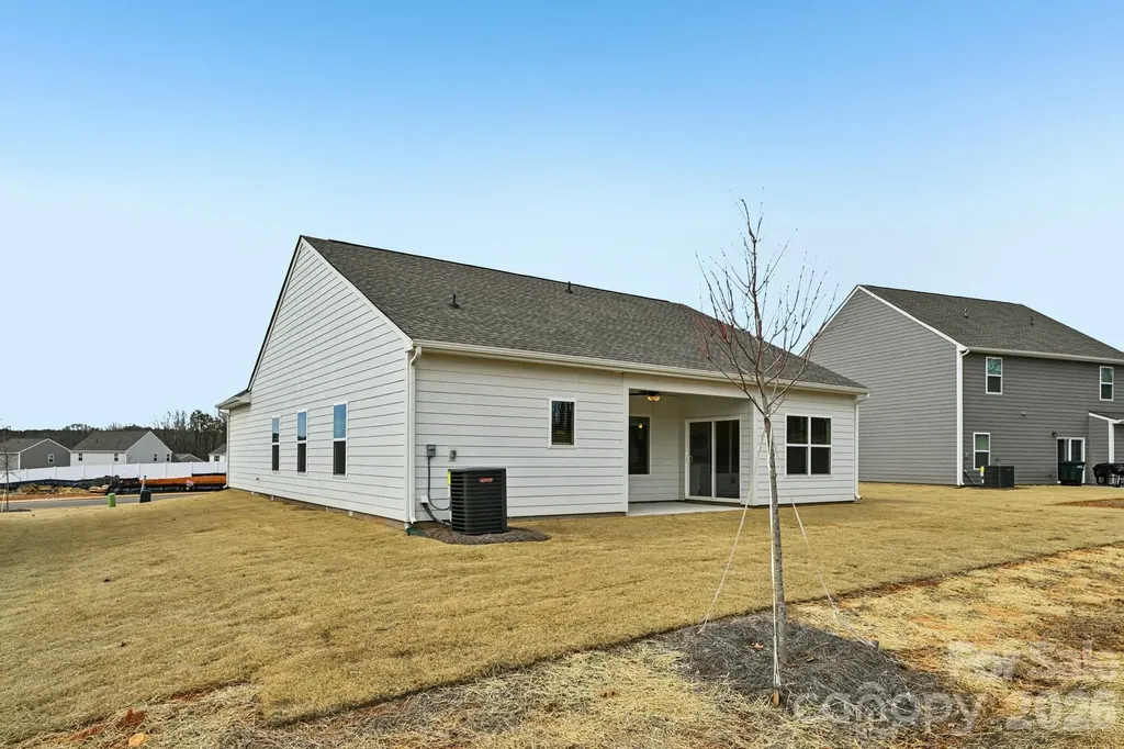103 Tradesmen Trail Troutman NC 28166