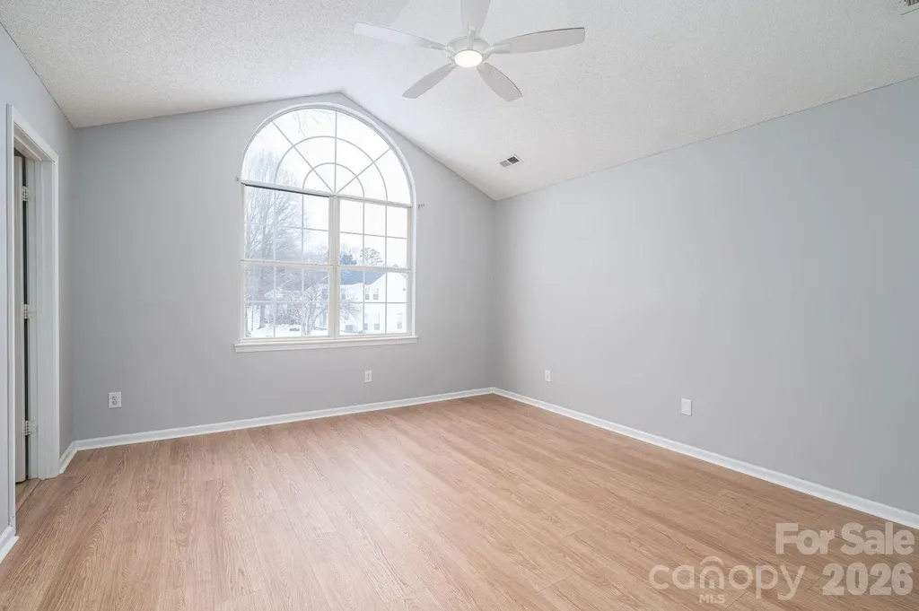 2816 Robyns Glen Drive Charlotte NC 28269
