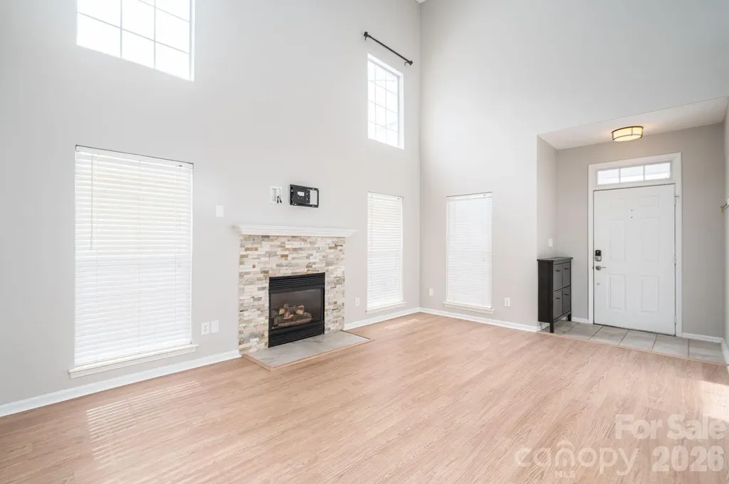 2816 Robyns Glen Drive Charlotte NC 28269