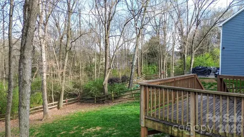 2816 Robyns Glen Drive Charlotte NC 28269