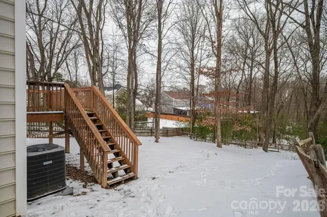 2816 Robyns Glen Drive Charlotte NC 28269