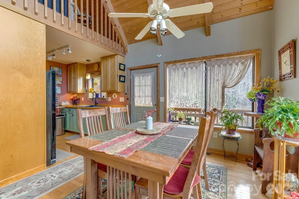 170 Wonderwood Lane Clyde NC 28721