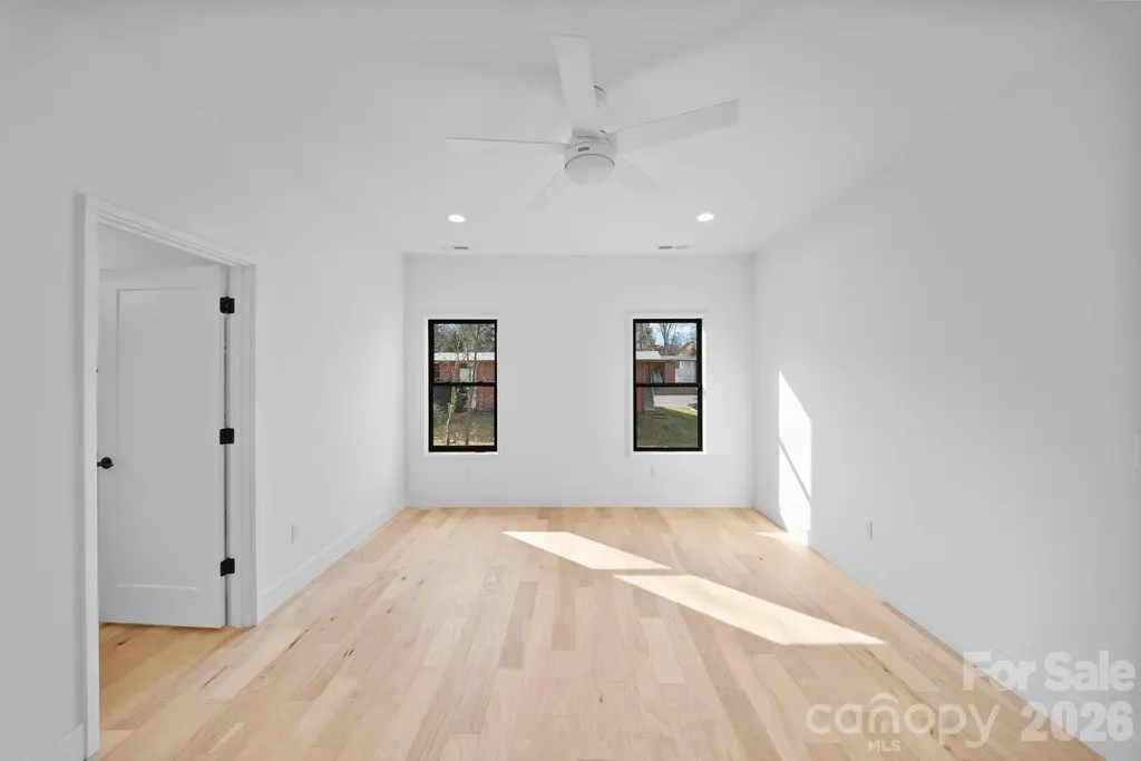 49 Johnson Drive Asheville NC 28804