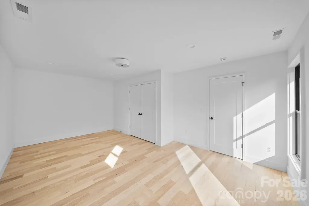 49 Johnson Drive Asheville NC 28804