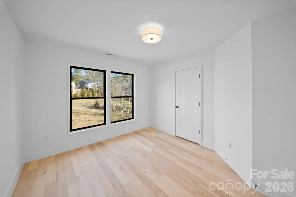 49 Johnson Drive Asheville NC 28804