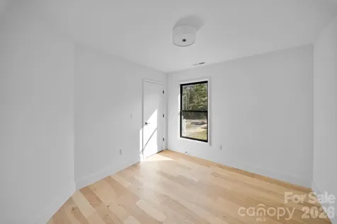 49 Johnson Drive Asheville NC 28804