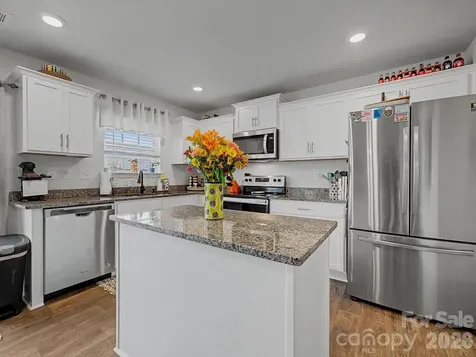 1718 Gaston Mountain Drive Dallas NC 28034