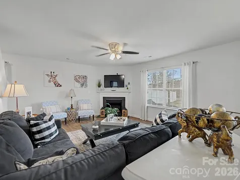 1718 Gaston Mountain Drive Dallas NC 28034