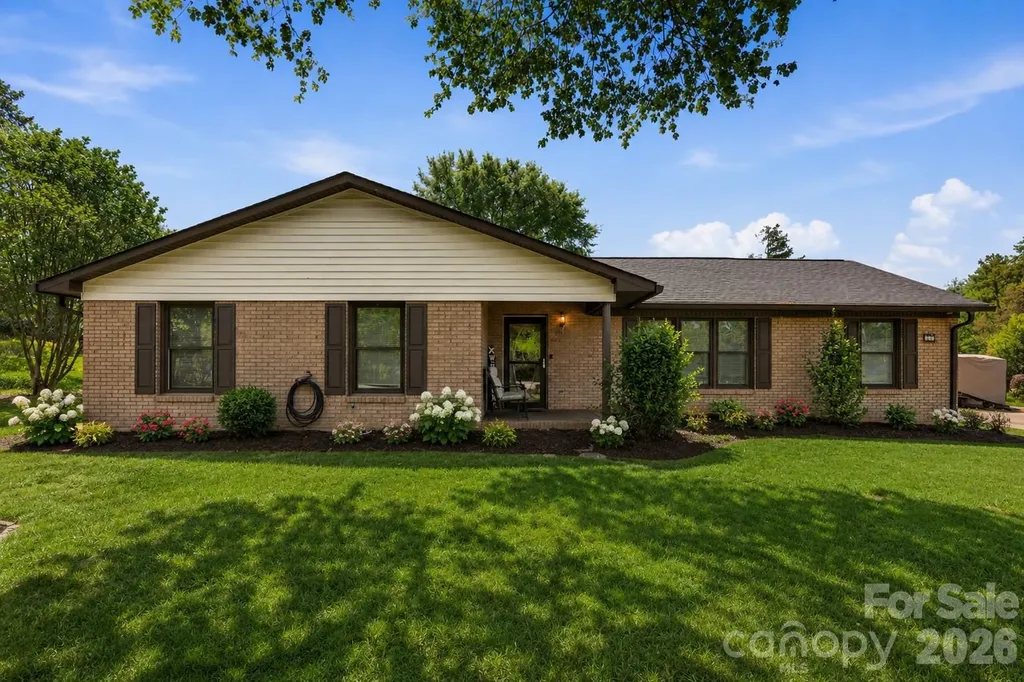 125 Southwood Park Road Mooresville NC 28117