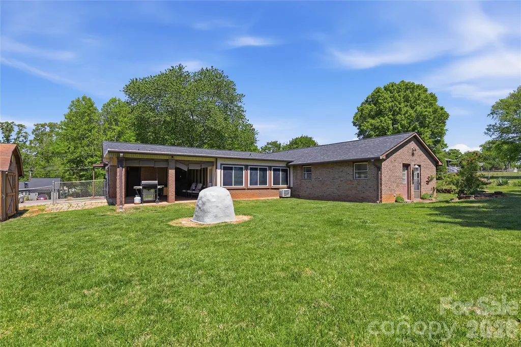 125 Southwood Park Road Mooresville NC 28117