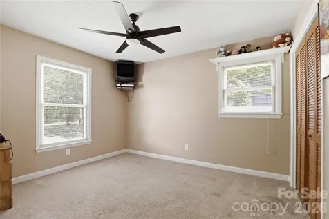 125 Southwood Park Road Mooresville NC 28117