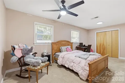 125 Southwood Park Road Mooresville NC 28117