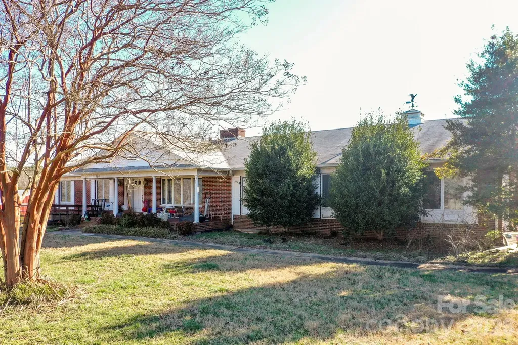 350 Morningstar Lake Road Forest City NC 28043
