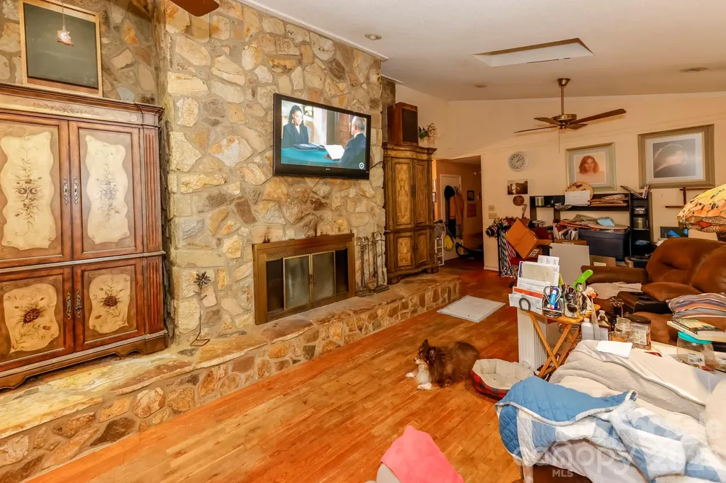 350 Morningstar Lake Road Forest City NC 28043