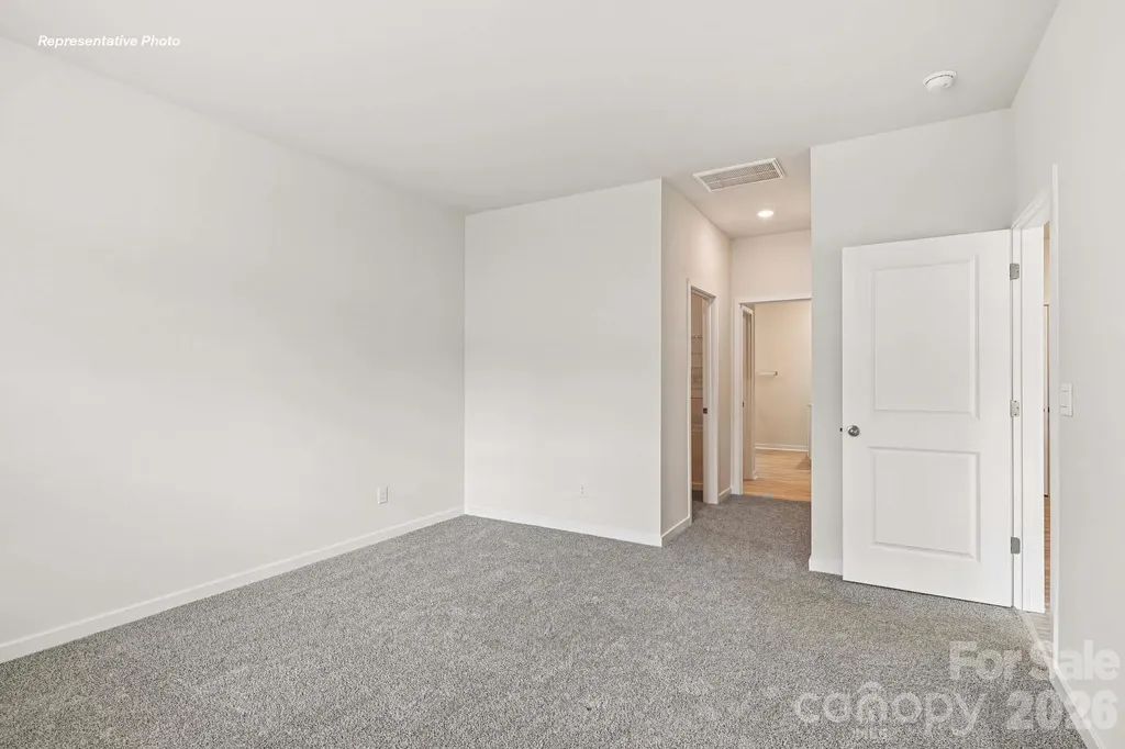 471 Dazzle Loop Newton NC 28658