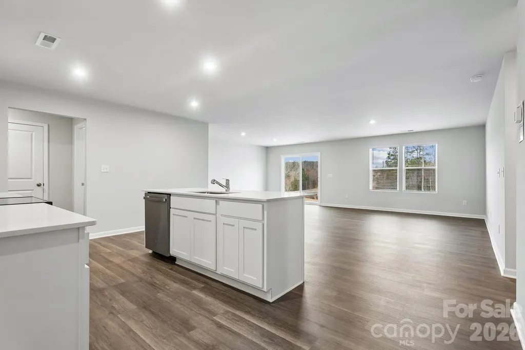 1477 Ardmore Drive Sherrills Ford NC 28673