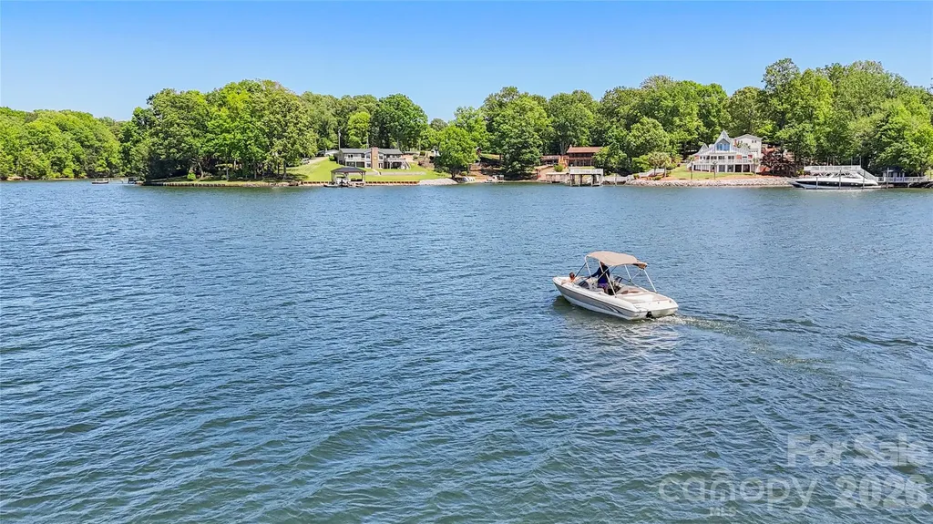 1477 Ardmore Drive Sherrills Ford NC 28673