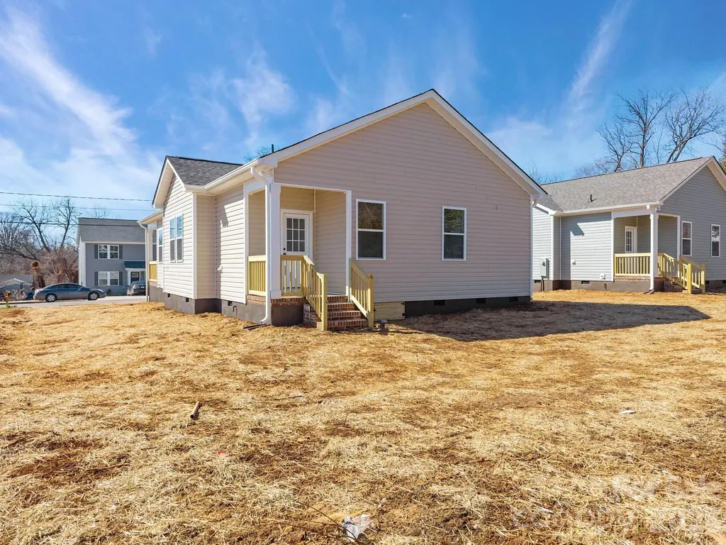 111 E Earnhardt Street Salisbury NC 28144