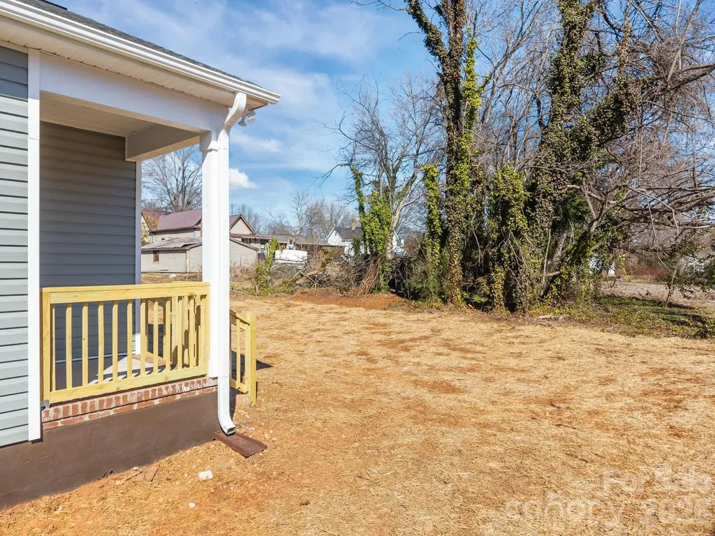 109 E Earnhardt Street Salisbury NC 28144