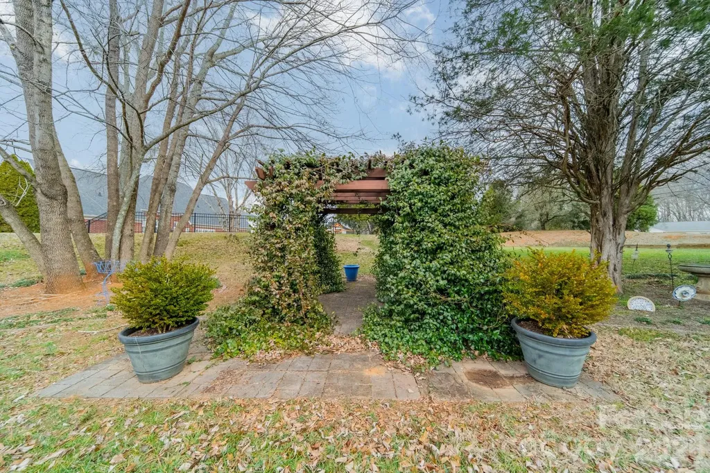 4006 Belle Meade Circle Belmont NC 28012
