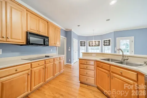 4006 Belle Meade Circle Belmont NC 28012