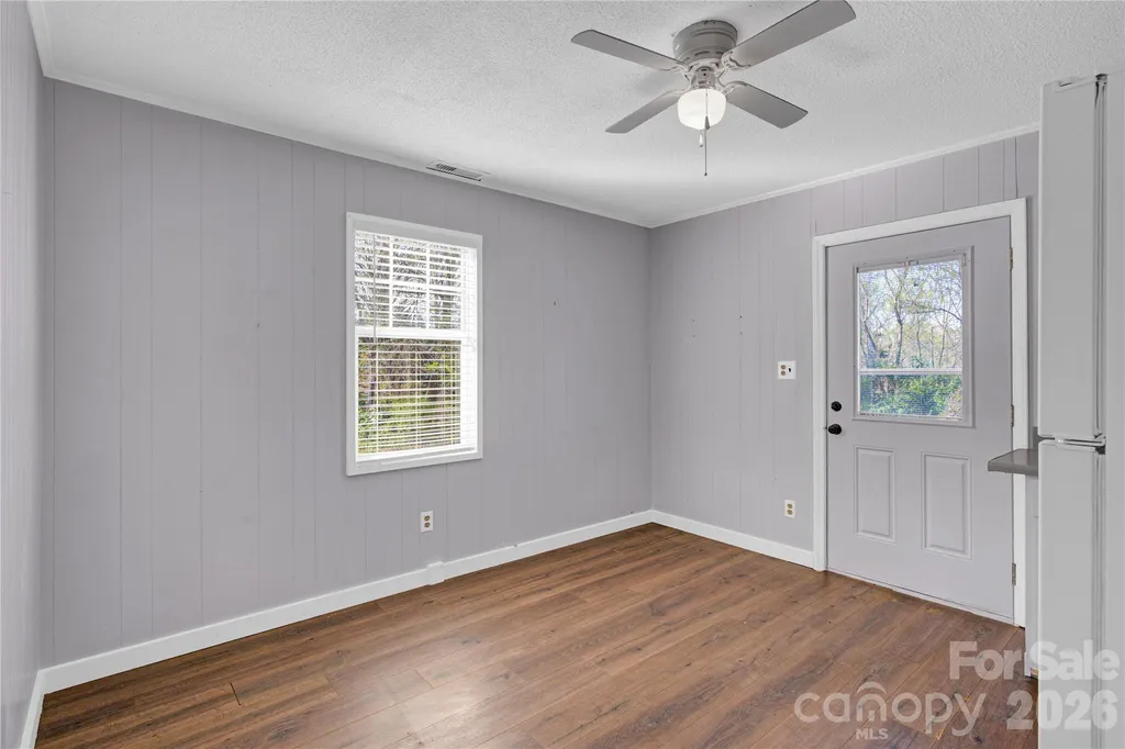 6716 Navajo Trail Sherrills Ford NC 28673
