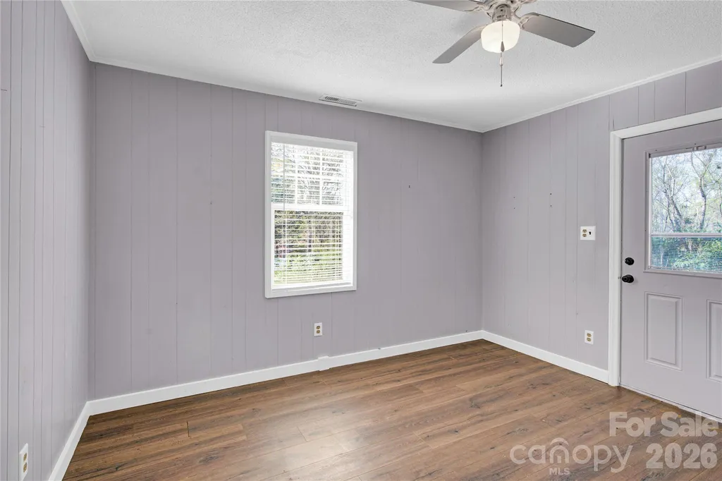 6716 Navajo Trail Sherrills Ford NC 28673