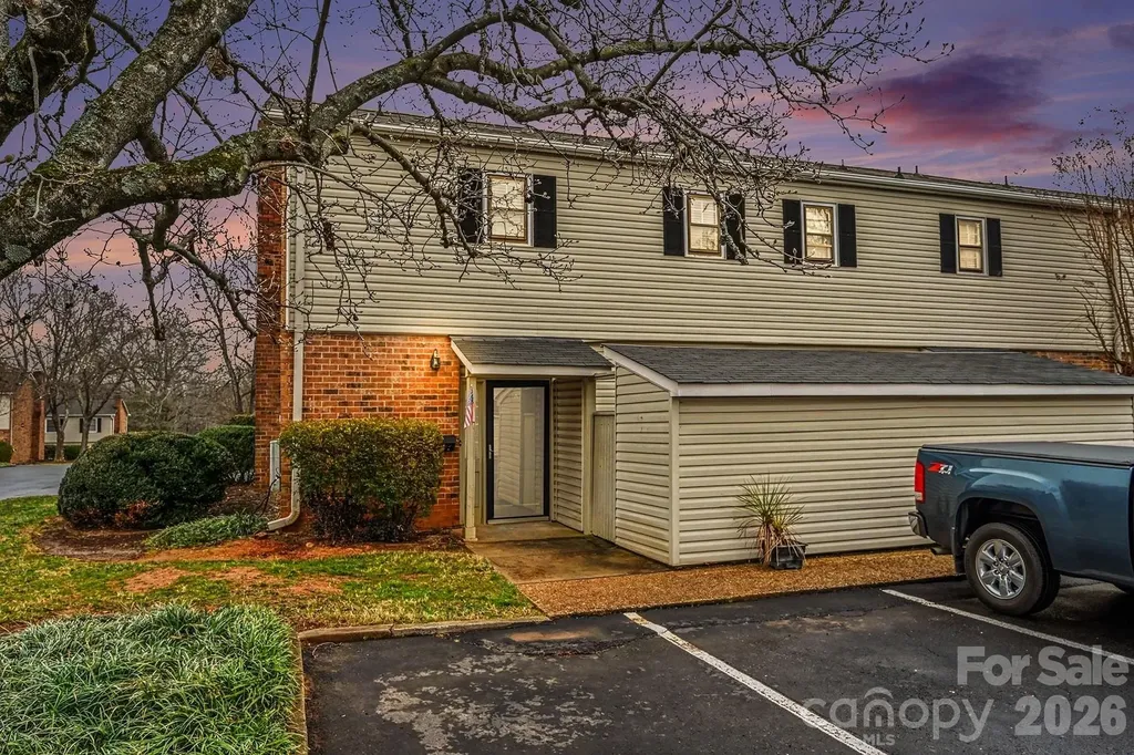5947 Quail Hollow Road Charlotte NC 28210