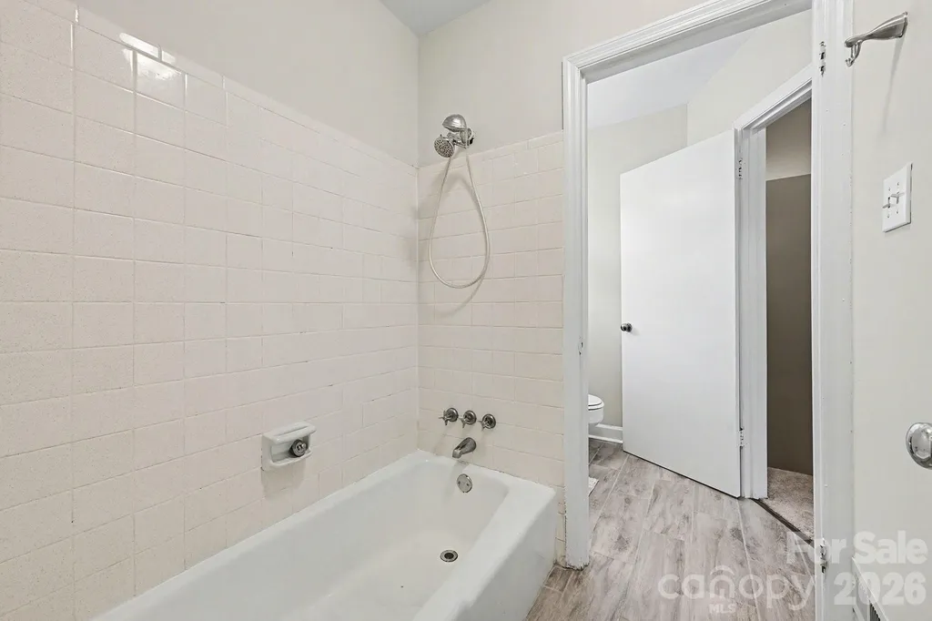 5947 Quail Hollow Road Charlotte NC 28210