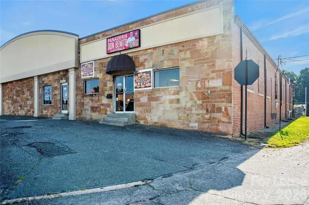 700 N Cannon Boulevard Kannapolis NC 28081