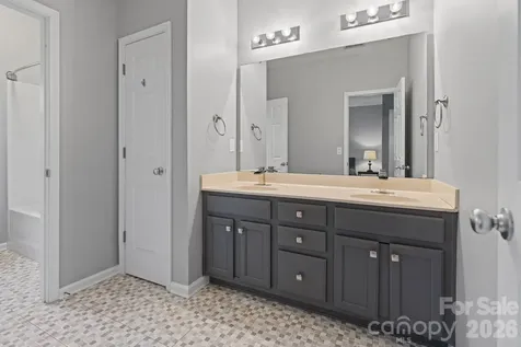 3623 Warp Street Charlotte NC 28205
