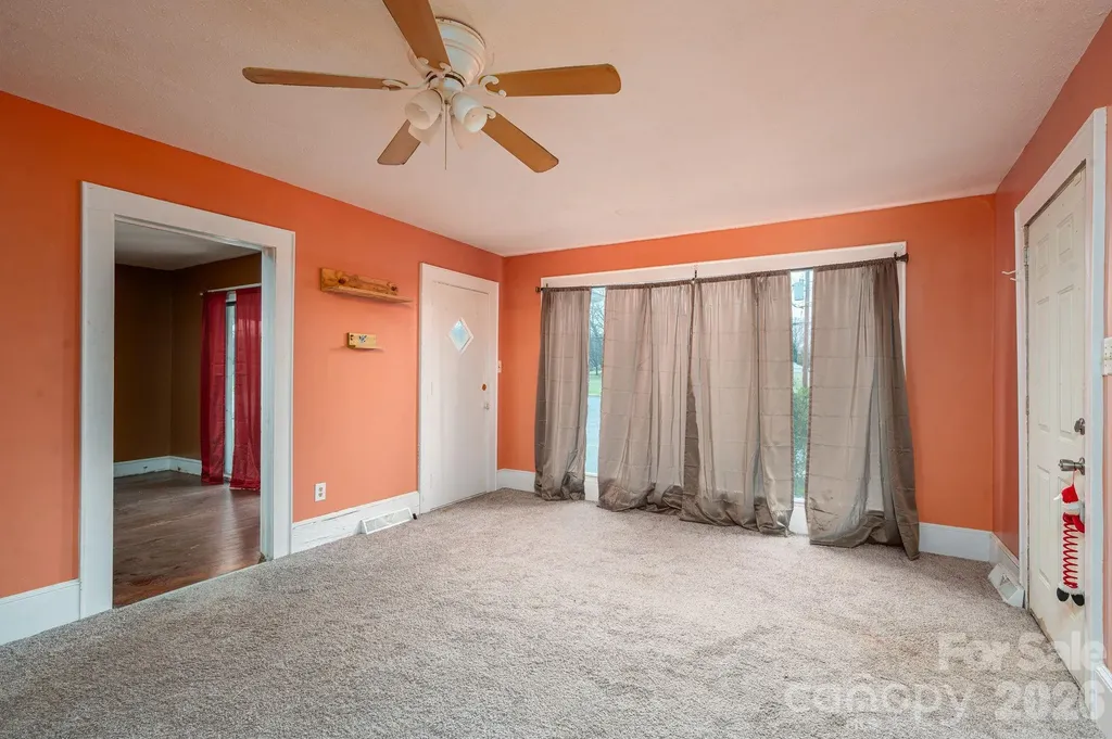2784 E Nc 27 Highway Lincolnton NC 28092