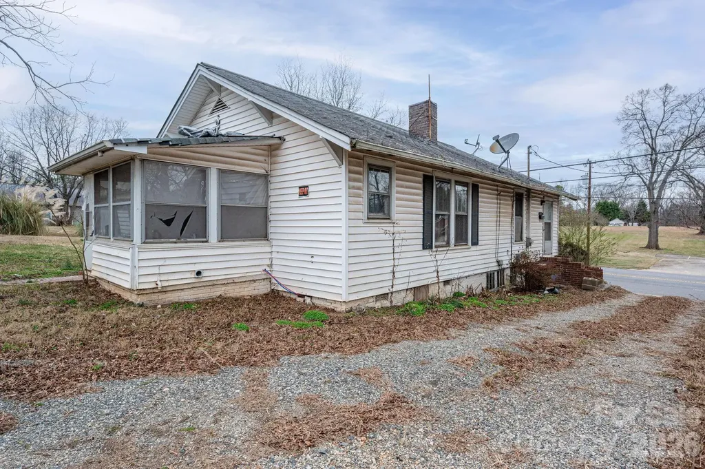 2784 E Nc 27 Highway Lincolnton NC 28092