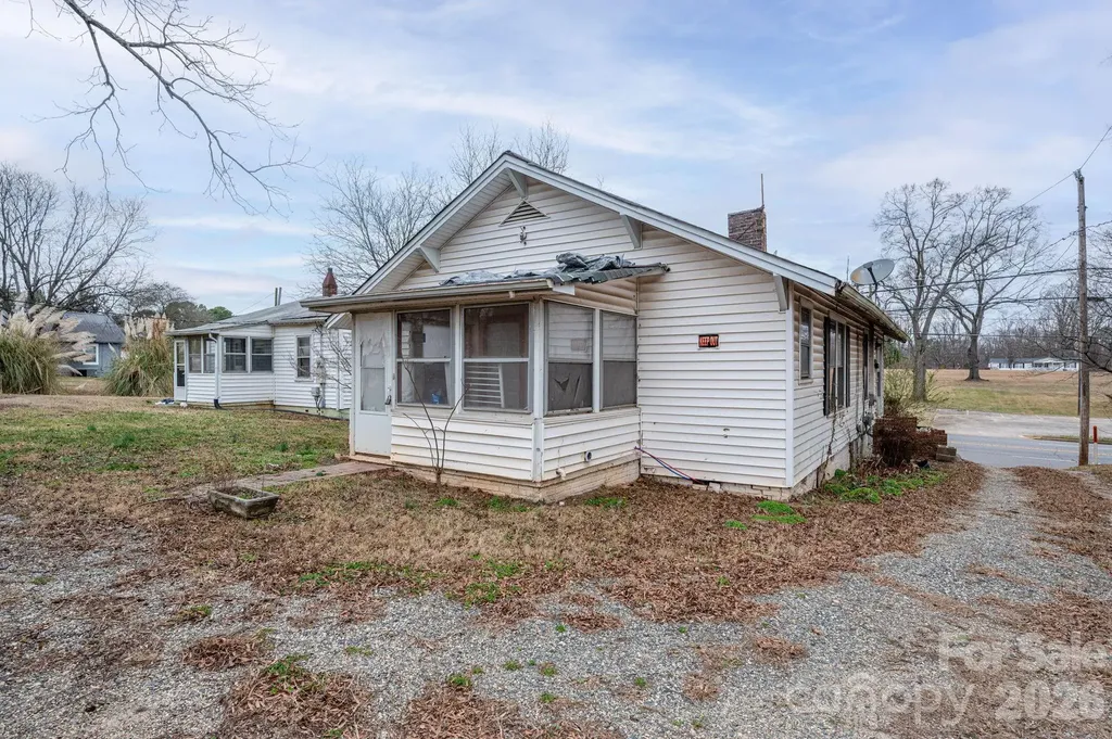 2784 E Nc 27 Highway Lincolnton NC 28092