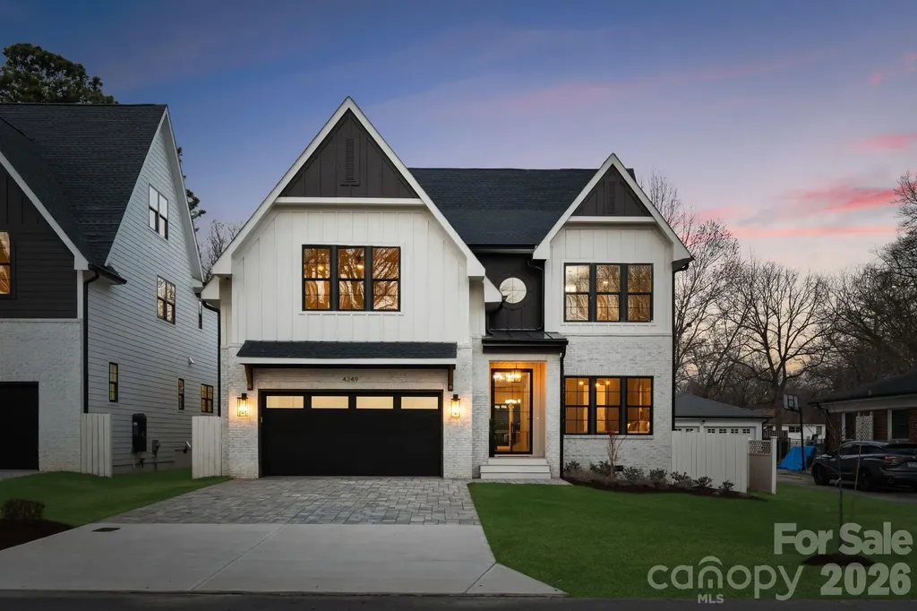 4349 Castleton Road Charlotte NC 28211