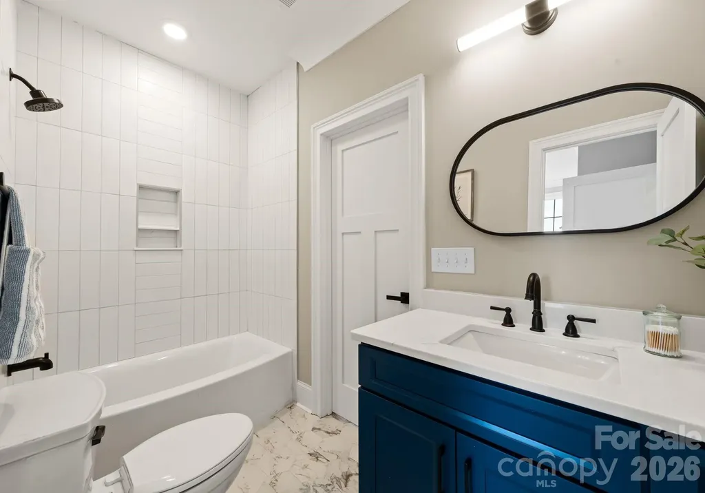 4349 Castleton Road Charlotte NC 28211