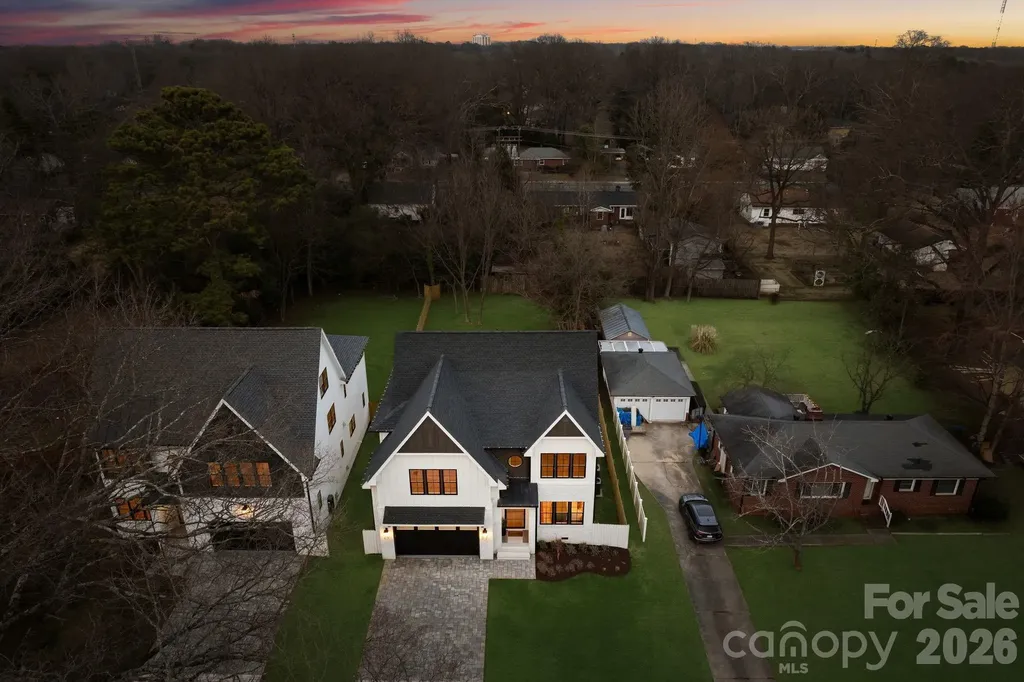 4349 Castleton Road Charlotte NC 28211