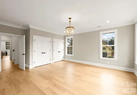 4349 Castleton Road Charlotte NC 28211