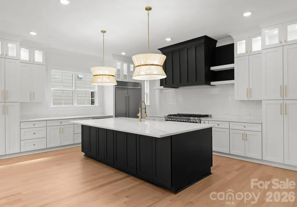 4345 Castleton Road Charlotte NC 28211