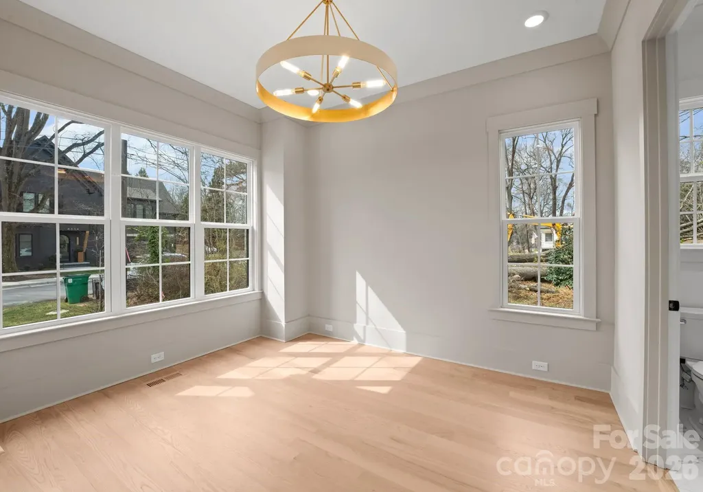 4345 Castleton Road Charlotte NC 28211