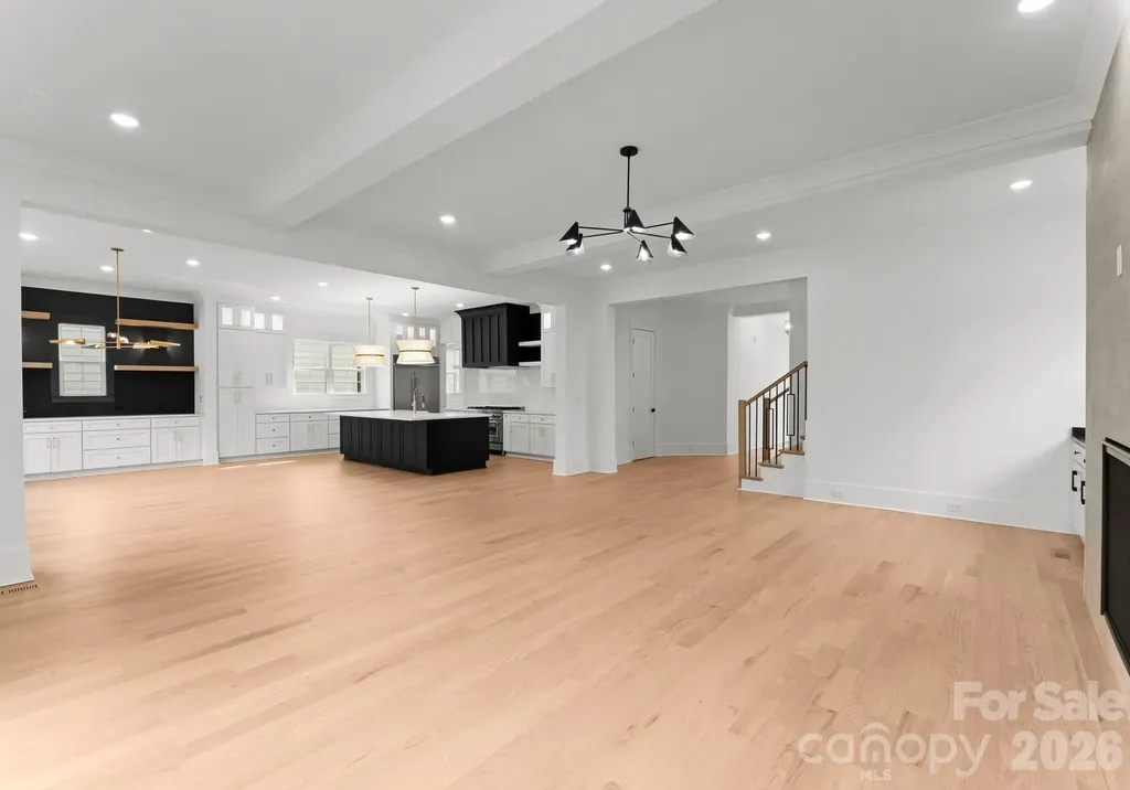 4345 Castleton Road Charlotte NC 28211