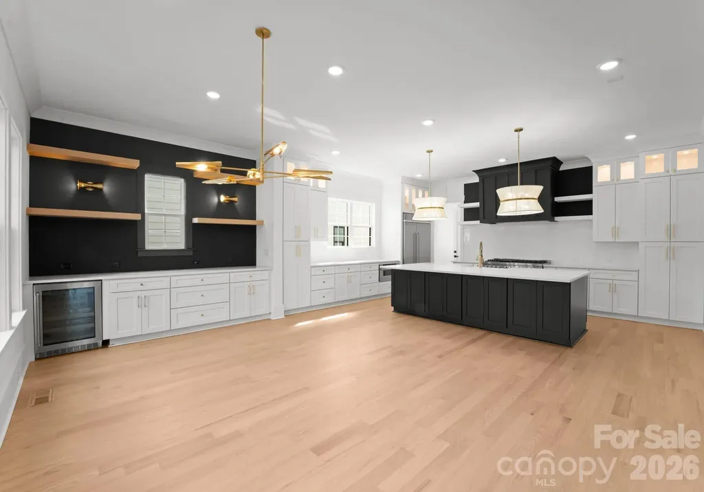 4345 Castleton Road Charlotte NC 28211