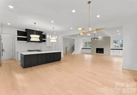 4345 Castleton Road Charlotte NC 28211