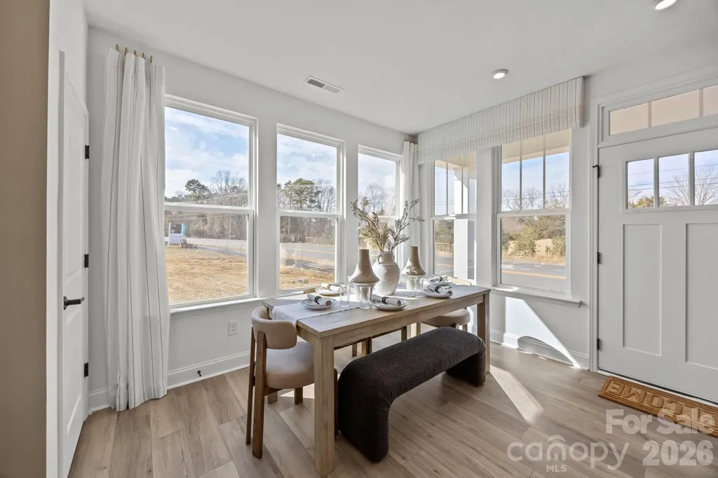 5012 Asher James Lane Charlotte NC 28262