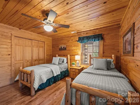 134 Mcdaniel Court Lake Lure NC 28746